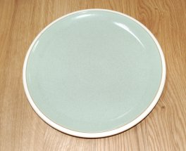 Denby Energy White/Green Dinner Plate