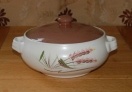 Denby Greenwheat Brown Casserole Dish