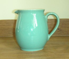 Denby Manor Green Jug - Medium