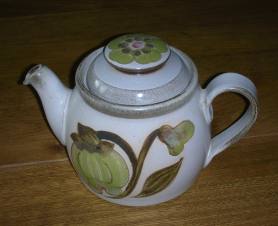 Denby Troubadour Teapot - Large