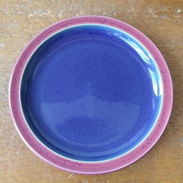 Denby Harlequin Red Out/Blue In Teaplate