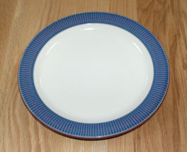 Denby Storm Plum Dinner Plate